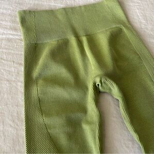JoyLab ribbed high rise green leggings - XS